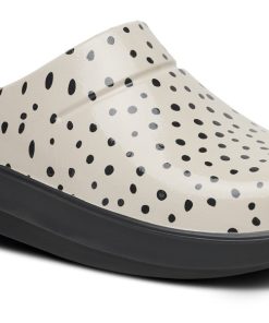 Women's OOcloog Limited Edition Clog - Pebble