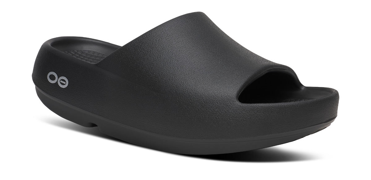 2200BLACK_shot2.jpg